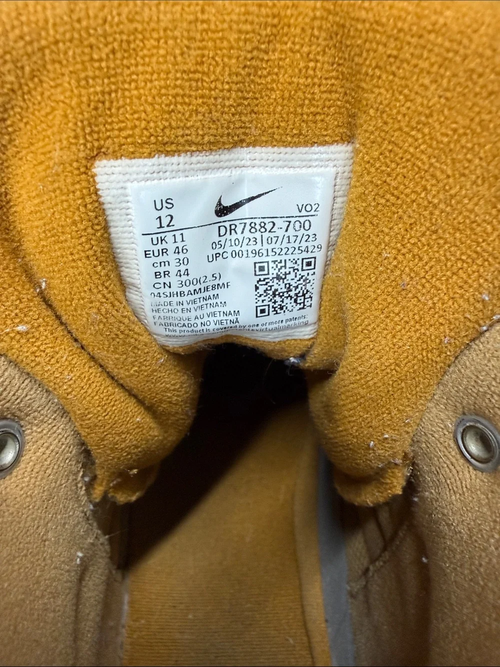 Men's Nike High-Top Casual Sneakers in Wheat